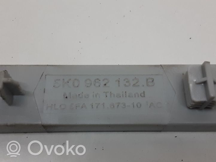 Seat Ateca Antenos stiprintuvas 5K0962132B