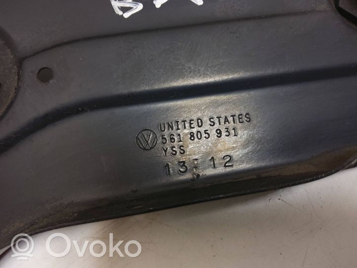 Volkswagen PASSAT B7 USA Priekšējā luktura turētājs 561805931