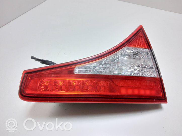 KIA Optima Luci posteriori del portellone del bagagliaio 924032T1