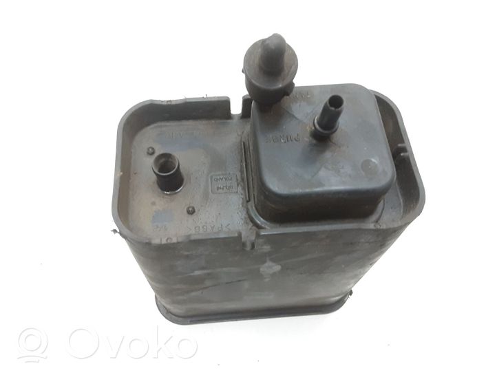 Volvo XC70 Cartouche de vapeur de carburant pour filtre à charbon actif 17096191