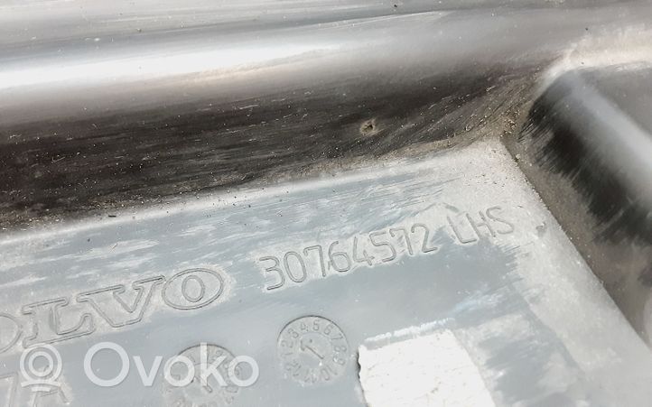 Volvo XC60 Šoninė dalis radiatorių panelės (televizoriaus) 30764572