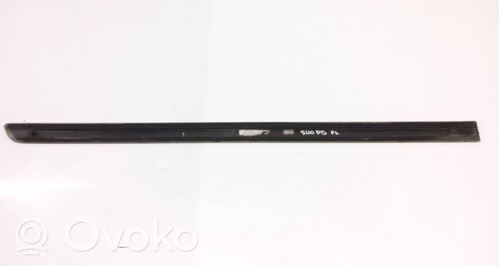 Volvo S40 Rivestimento della portiera anteriore (modanatura) 08620165