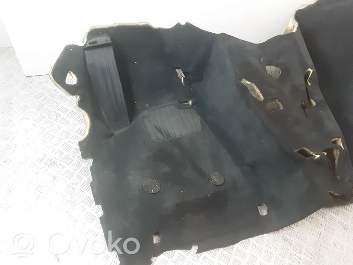 BMW 4 F32 F33 Front floor carpet liner 553306A