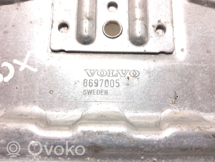 Volvo XC90 Mocowanie akumulatora 8697005