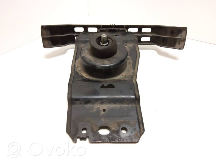 Chrysler Town & Country V Supporto di montaggio ruota di scorta 05109667AG