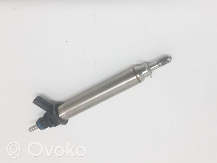 Mercedes-Benz C AMG W205 Injecteur de carburant A2560700187