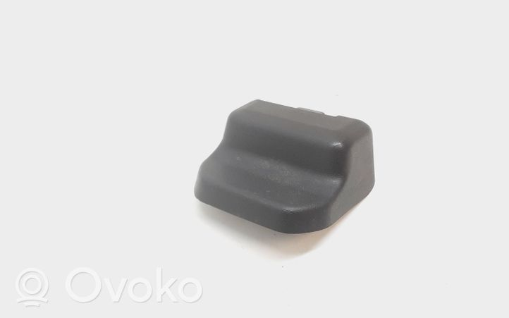 Volvo S60 Slidės apdaila priekinės vairuotojo sėdynės 30697914