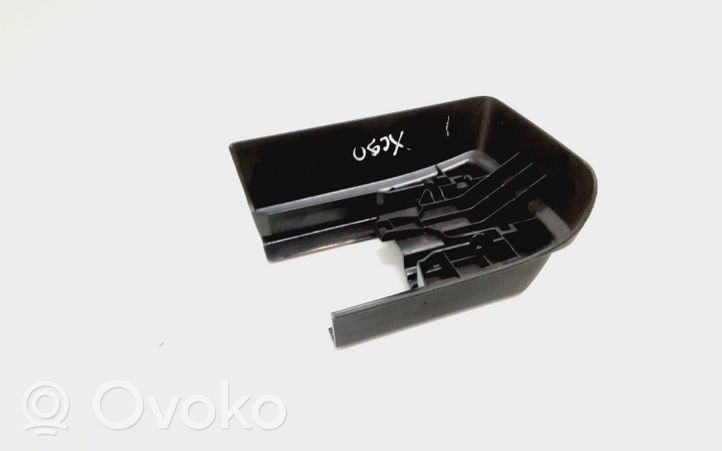 Volvo XC90 Cache rail de siège conducteur avant 30662546