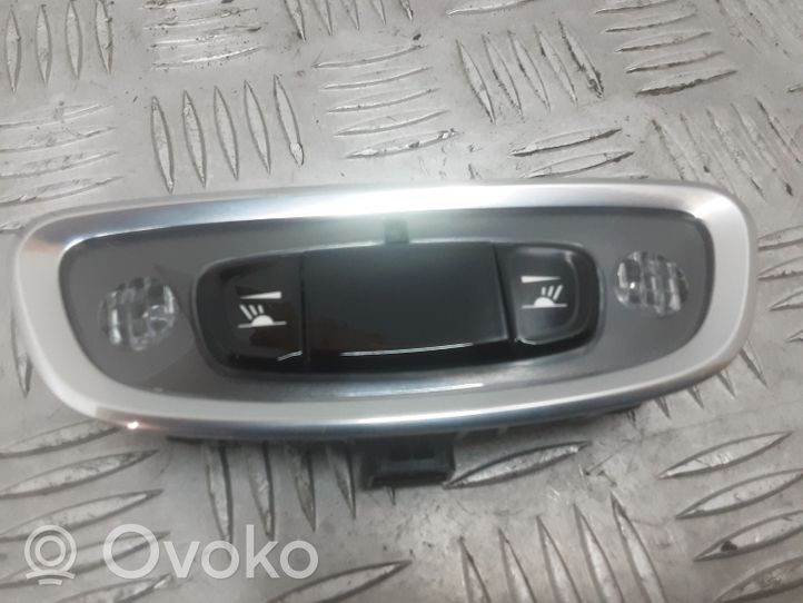 Volvo XC90 Lampka podsufitki tylna 31457643