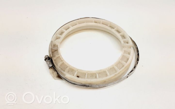 Volvo XC60 Anello/dado di bloccaggio della vite della pompa del carburante nel serbatoio 023220003A