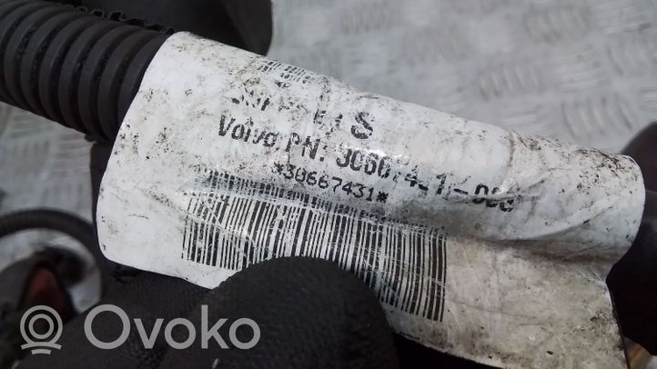 Volvo V70 Cableado de instalación del motor 30667431