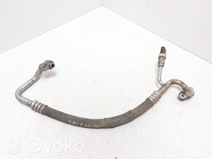 Volkswagen Touran II Air conditioning (A/C) pipe/hose 1K0820721CA