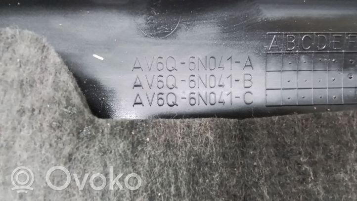 Volvo V40 Couvercle cache moteur AV6Q6N041A