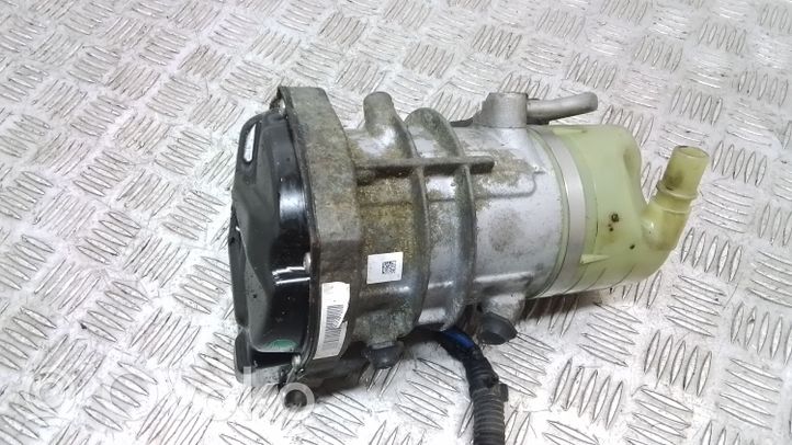 Volvo V70 Pompe de direction assistée 31317103