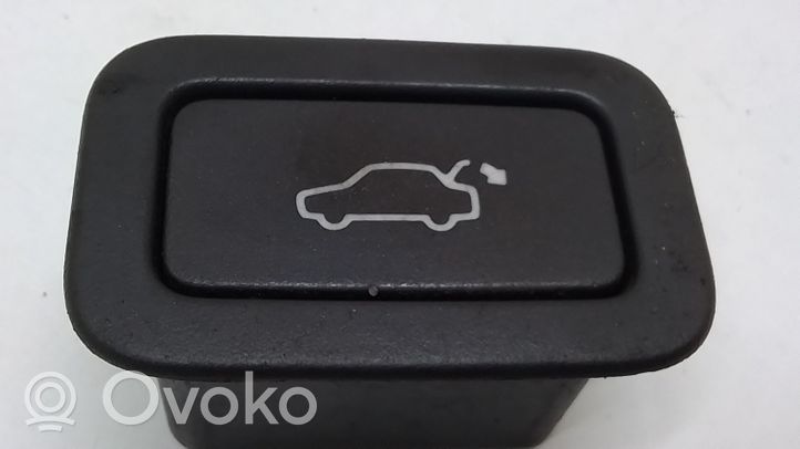 Volvo XC60 Tailgate opening switch 31264960