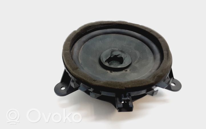 Volvo C30 Haut-parleur de porte avant 30657444