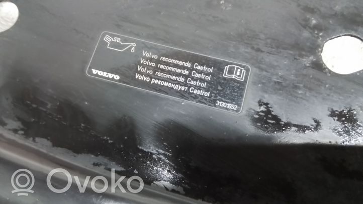 Volvo V70 Ylempi jäähdyttimen ylätuen suojapaneeli 