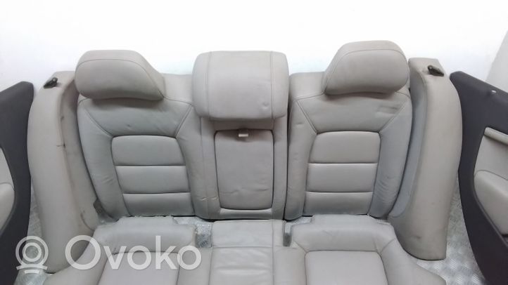 Volvo S80 Salona daļu komplekts 