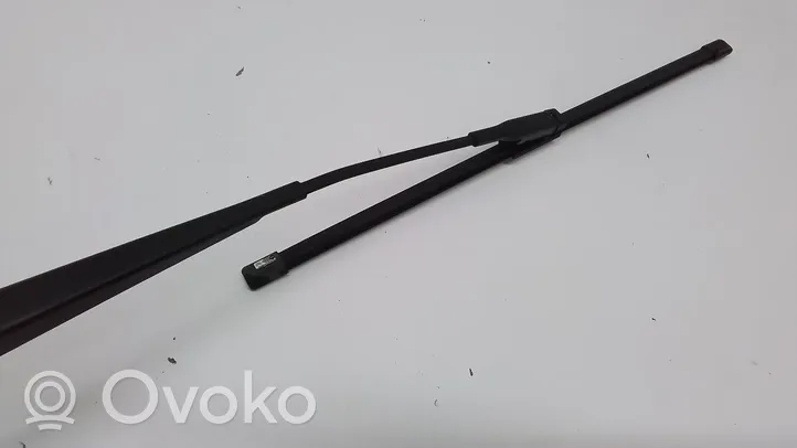 Volvo XC90 Windshield/front glass wiper blade 30753819