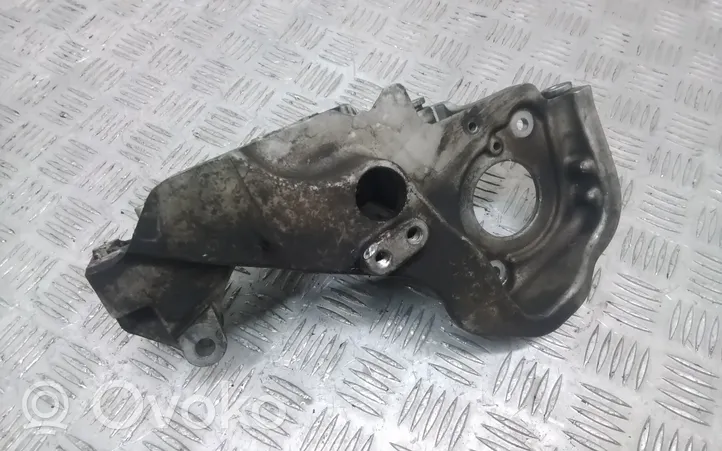 Volvo S60 Support pompe injection à carburant 31401103