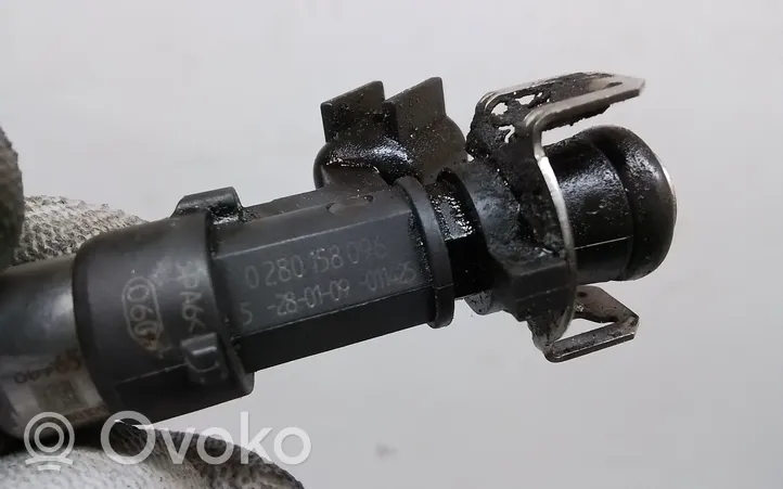 Volvo S60 Injecteur de carburant 30757534