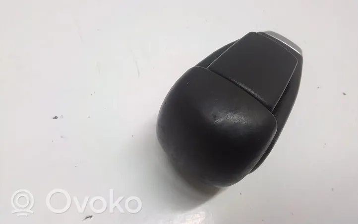 Volvo S60 Pavarų perjungimo svirties apdaila (oda, bumbulas) 