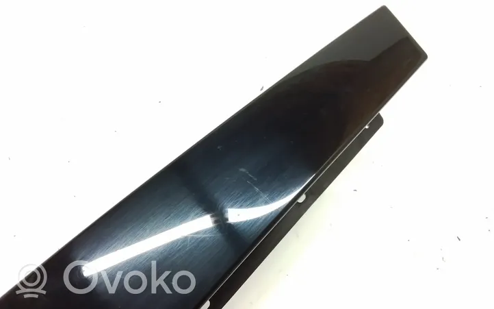 Mini Cooper Countryman F60 Rivestimento modanatura del vetro della portiera anteriore 7390106