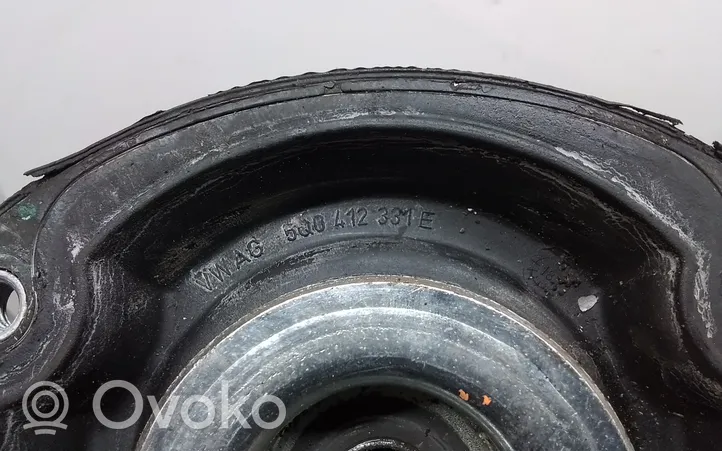 Volkswagen Atlas Support de jambe de force supérieur avant 5Q0412249F