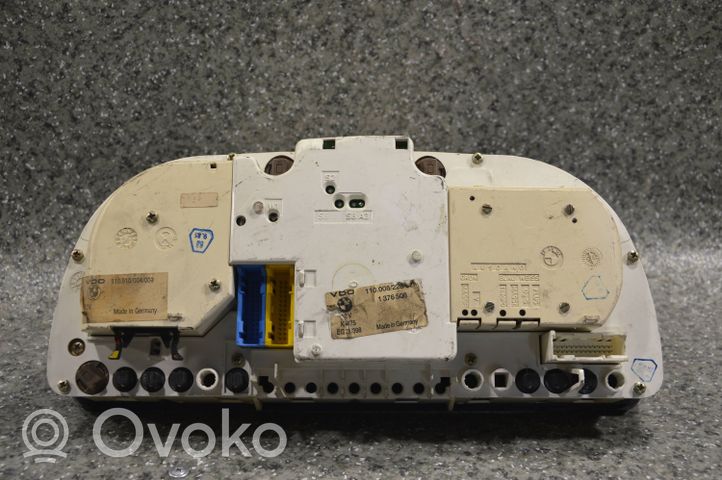 BMW 5 E28 Tachimetro (quadro strumenti) 1376506