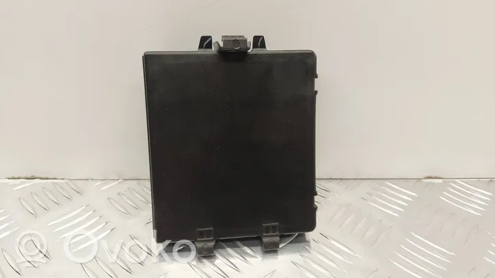 Jeep Cherokee Bagāžnieka pārsega vadības bloks 68234603AB