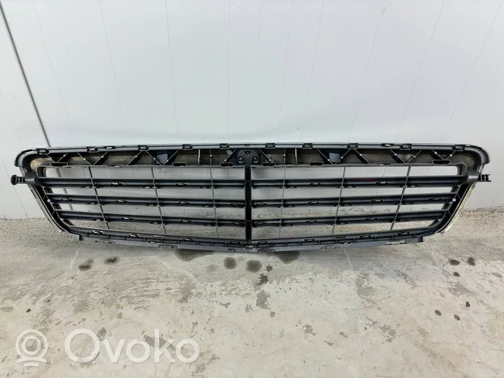 Mercedes-Benz C W204 Grille de calandre avant A2048801483