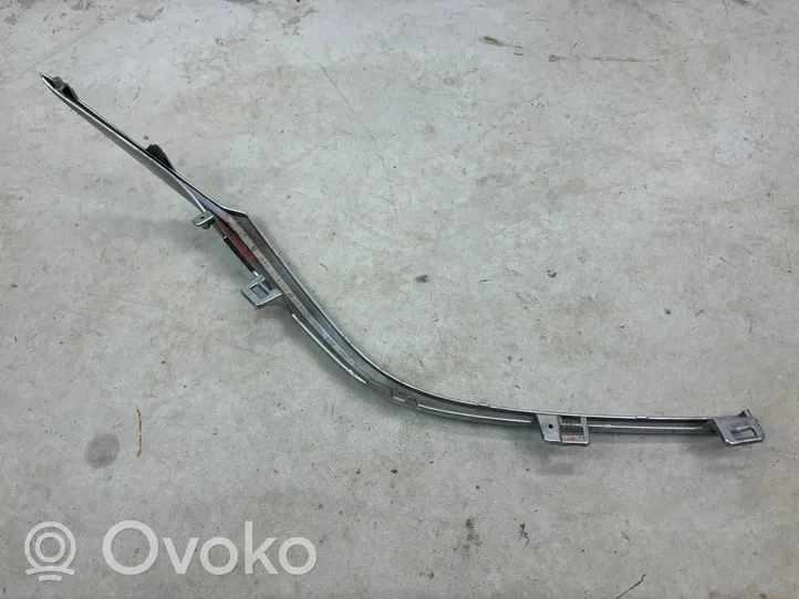 Mazda 3 III Grille calandre supérieure de pare-chocs avant BHN1-507K1