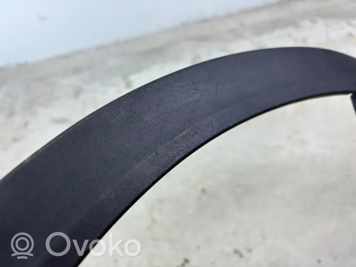 Suzuki Vitara (LY) Rivestimento parafango (modanatura) 77211-54P0