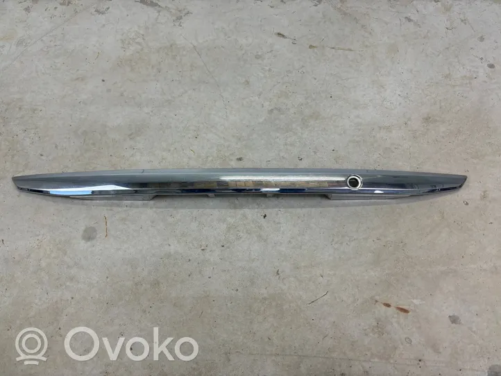 Toyota Corolla E140 E150 Takaluukun rekisterikilven valon palkki 76801-02630