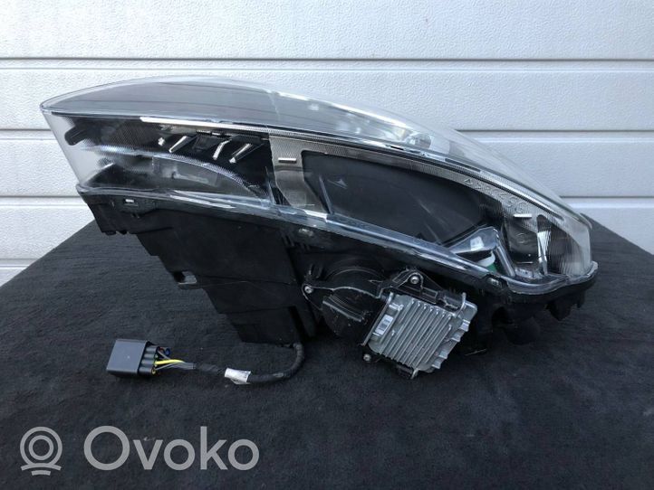 Volvo V60 Phare frontale 31420108