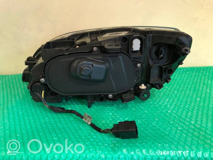 Volvo V60 Lampy przednie / Komplet 31358097