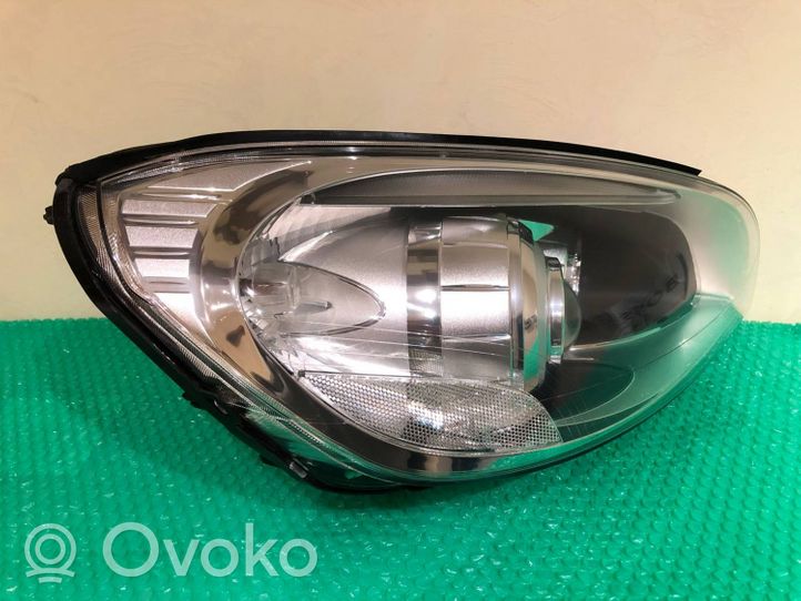 Volvo V60 Lampy przednie / Komplet 31299990