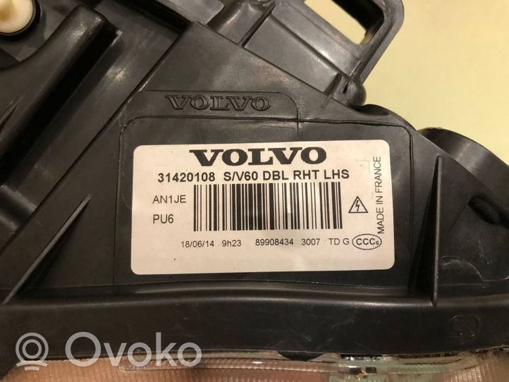 Volvo V60 Lot de 2 lampes frontales / phare 31420108