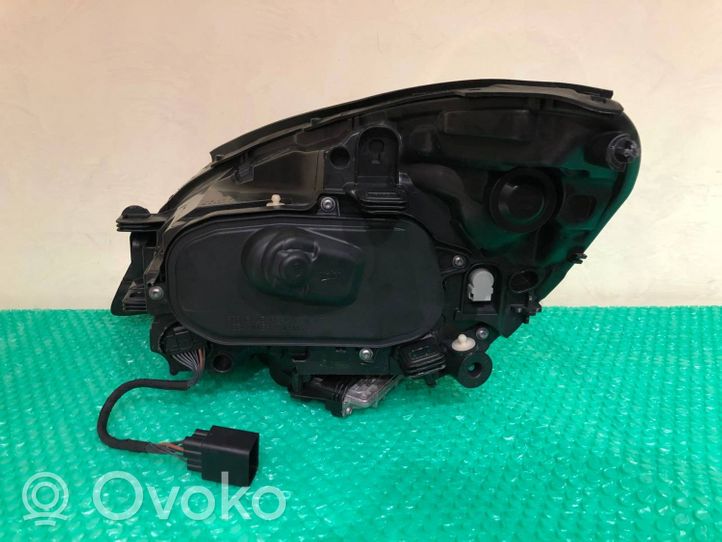 Volvo V60 Lampy przednie / Komplet 31299990