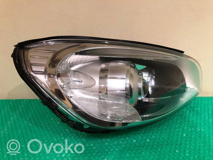 Volvo S60 Lampy przednie / Komplet 31299990