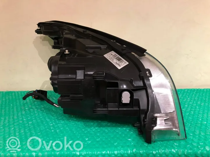 Volvo V60 Lampy przednie / Komplet 31299990