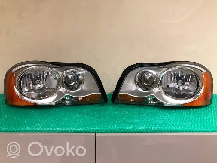 Volvo XC90 Lot de 2 lampes frontales / phare 31111190