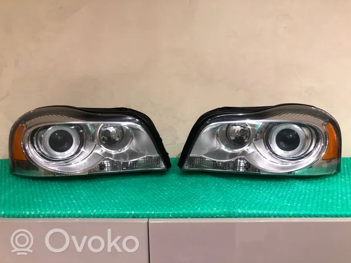 Volvo XC90 Lot de 2 lampes frontales / phare 31290892