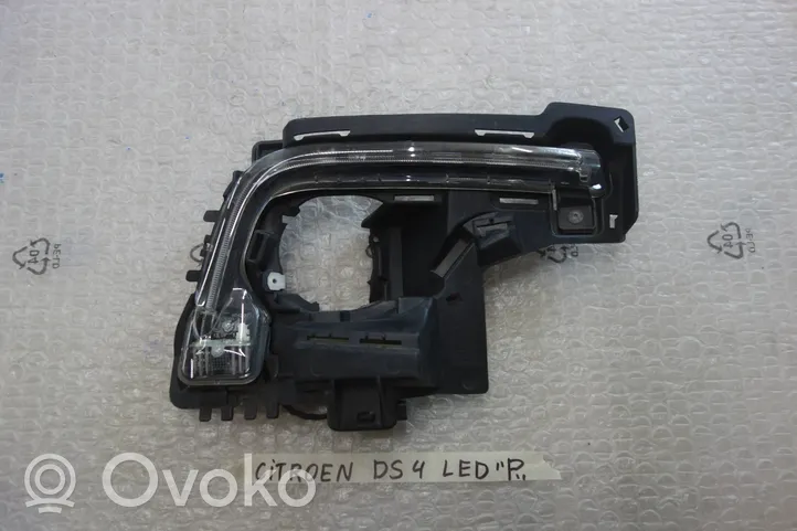 Citroen DS4 Faro delantero LED diurno 9670743180