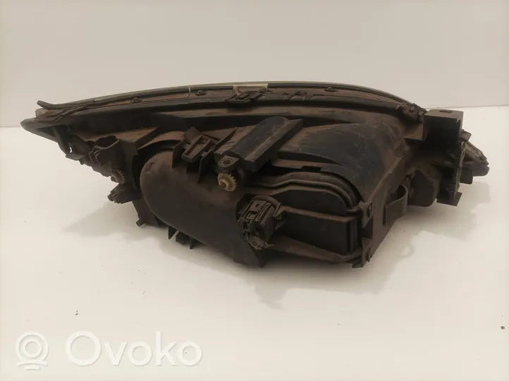 Ford Mondeo Mk III Передняя фара 1S7113006AJ