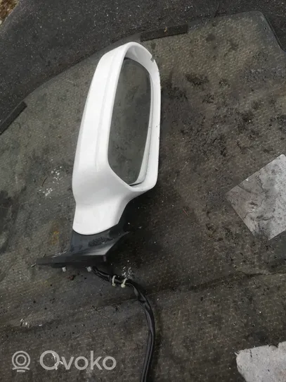 Audi A3 S3 A3 Sportback 8P Front door electric wing mirror 