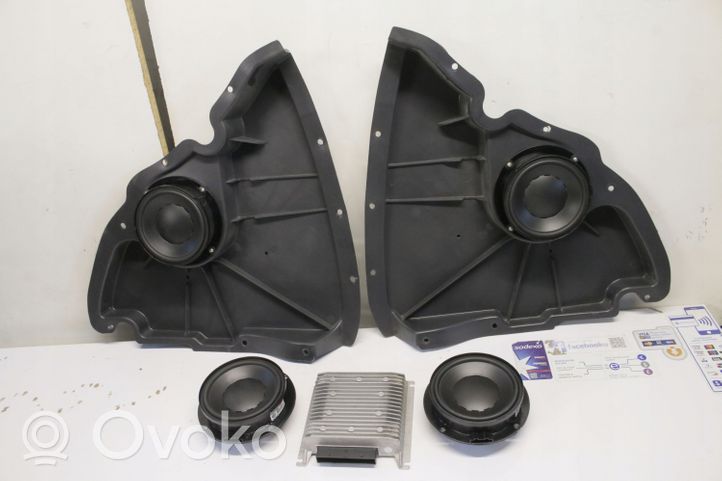 Volkswagen Golf VI Audio system kit 