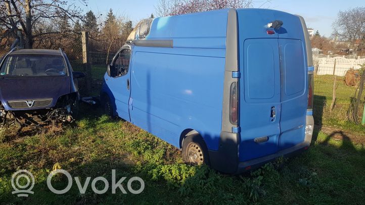 Renault Trafic II (X83) Kit de charnières de porte arrière IOUTP9078