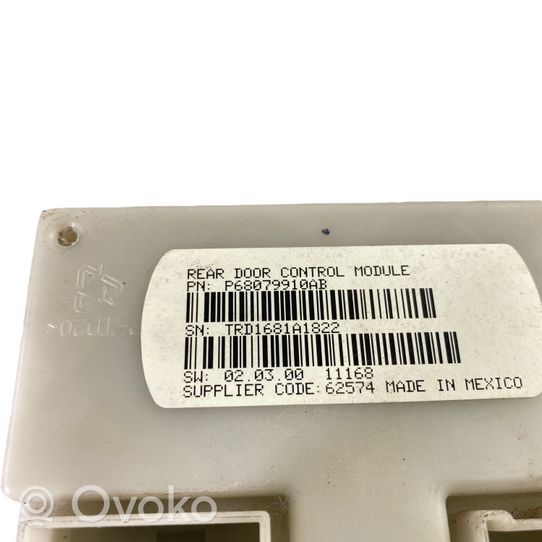 Dodge Grand Caravan Liukuoven ohjainlaite/moduuli P68079910AB