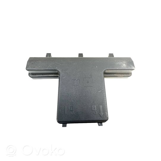 Ford Edge II Fuse box cover G2GT14A075AA